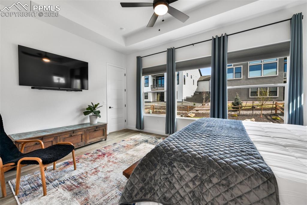 Image 20 of 50: Kitchen