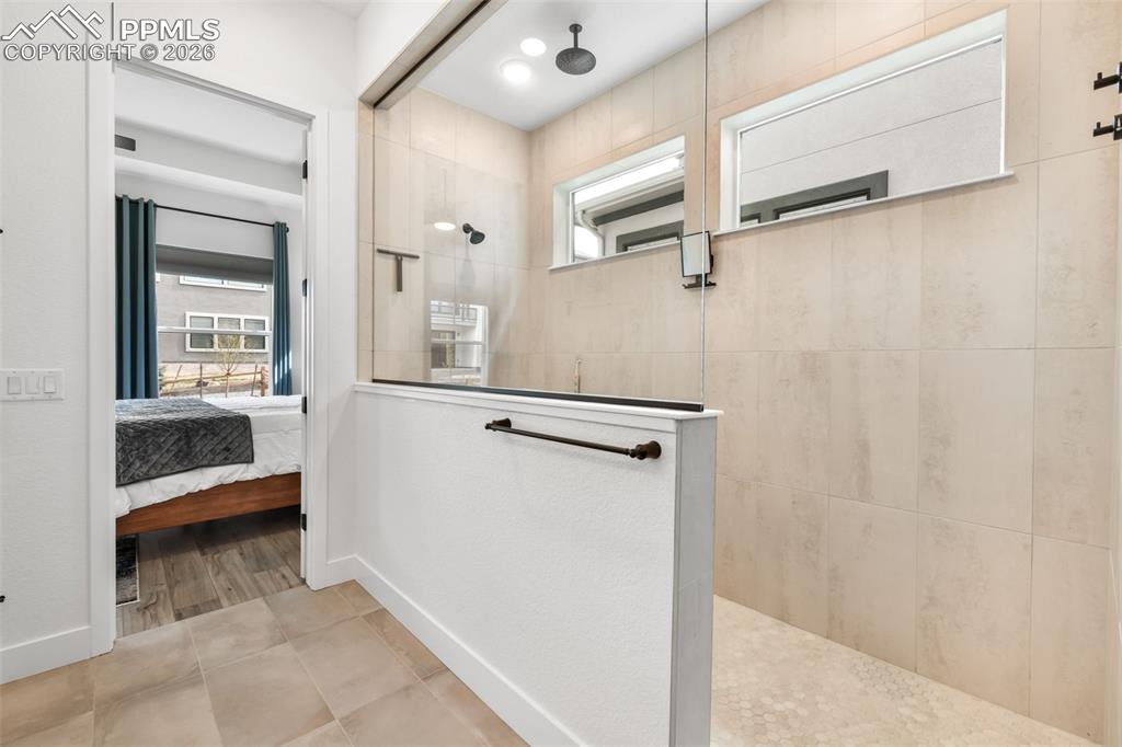 Image 23 of 50: Master Bedroom