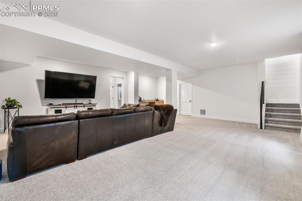 Image 30 of 50: Family Room