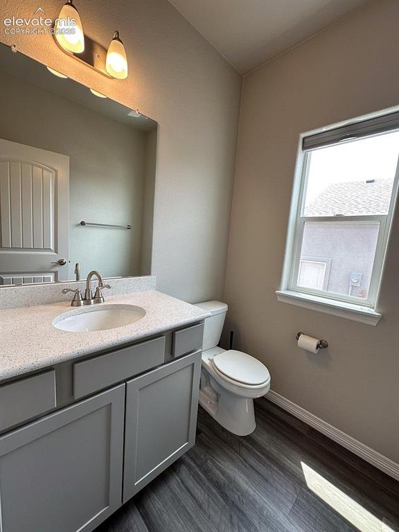 Image 9 of 30: Bathroom