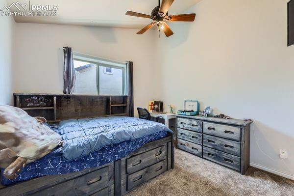 Image 19 of 30: Bedroom