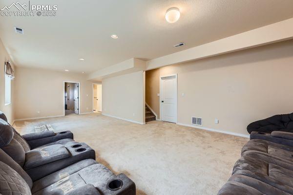 Image 24 of 30: Living Room