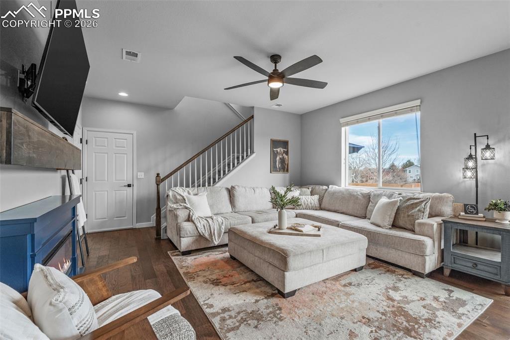 Image 20 of 50: No Description Available