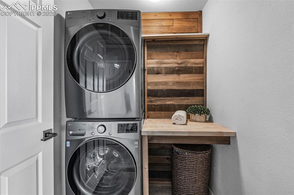 Image 38 of 50: No Description Available