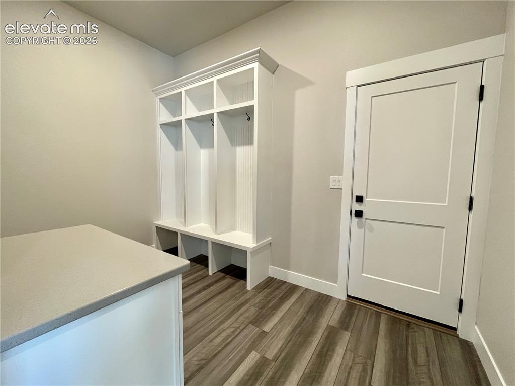 Image 7 of 10: Mud Room