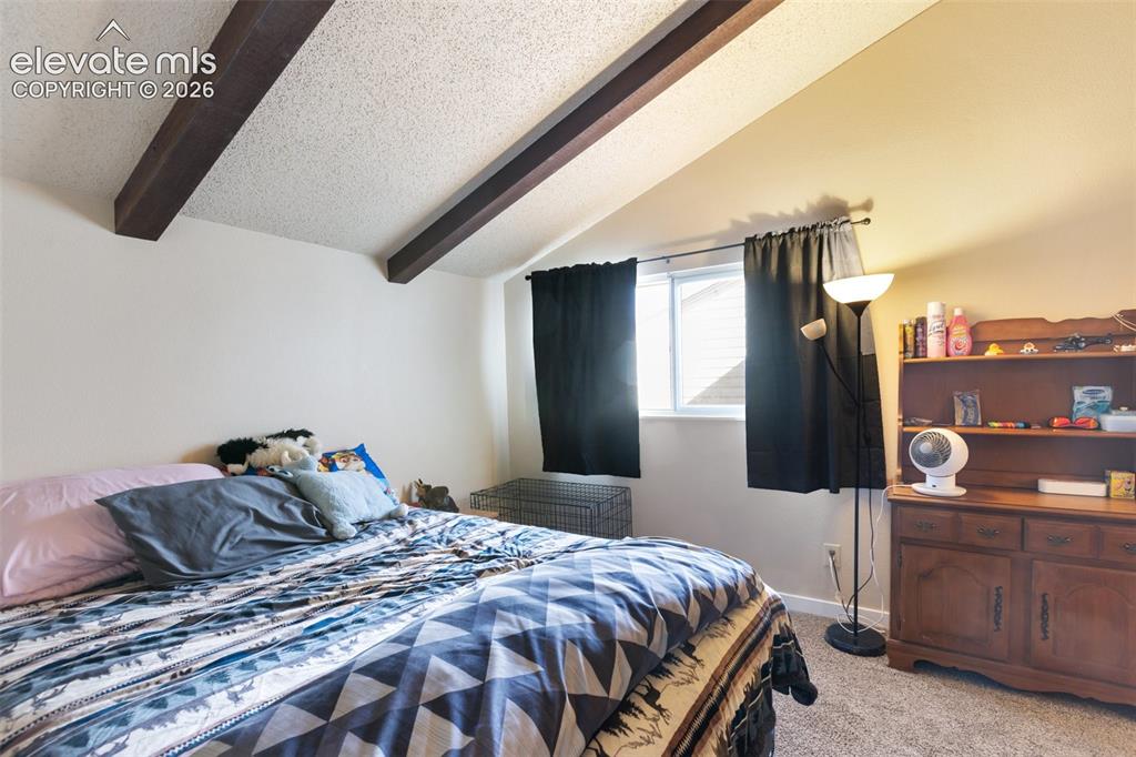 Image 9 of 23: Bedroom