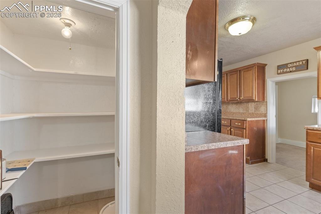 Image 17 of 43: Pantry