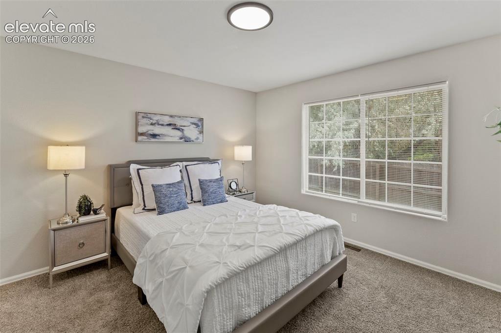 Image 22 of 48: Master Bedroom