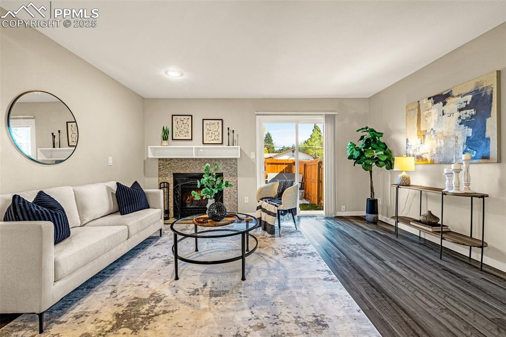 Image 5 of 29: Living Room