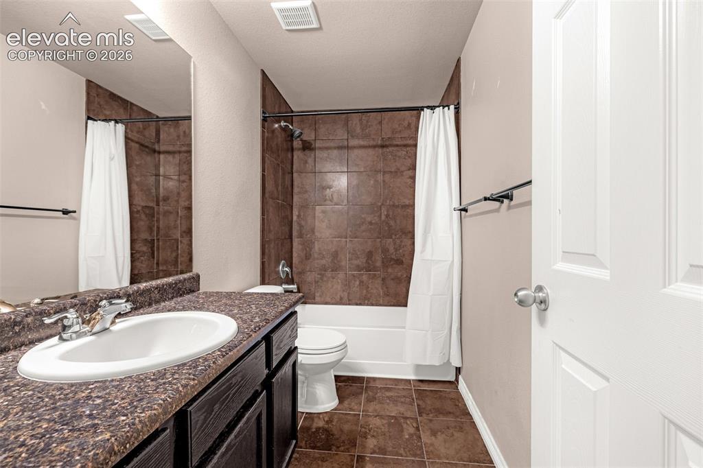 Image 25 of 39: 3rd full bathroom