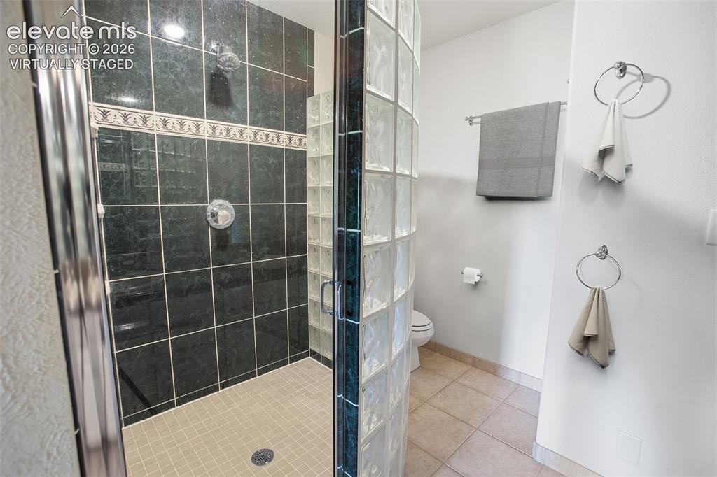 Image 14 of 42:  Master Bath - Virtually Staged