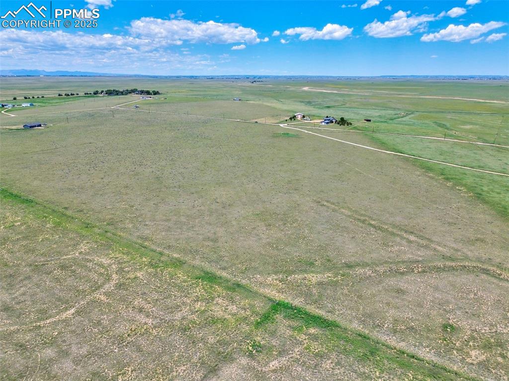 Image 12 of 14: Plenty of Great spots to place/build your home! North Views