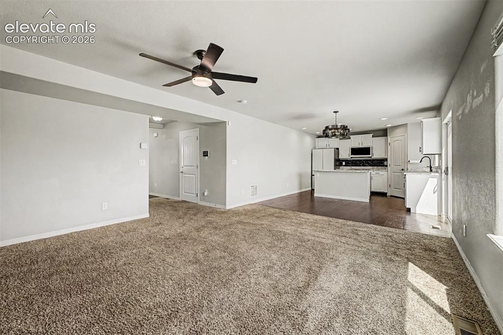 Image 16 of 39: Living Room