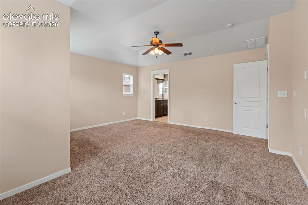 Image 18 of 48: Master Bedroom