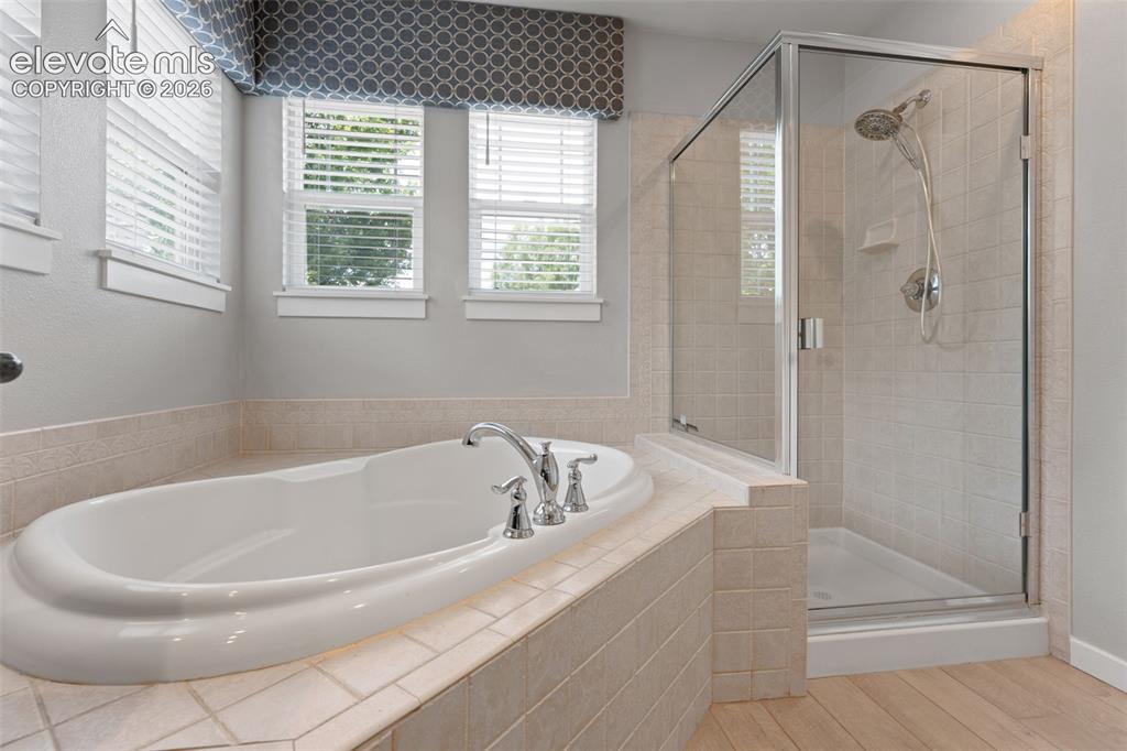 Image 21 of 45: Master Bathroom