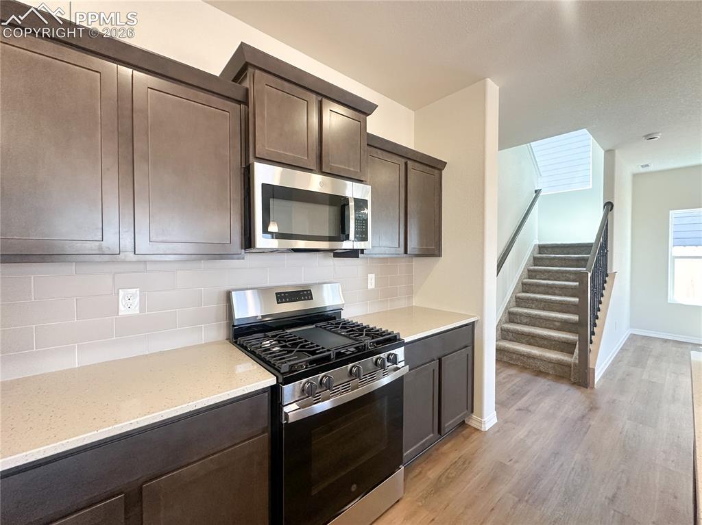 Image 8 of 46: Kitchen