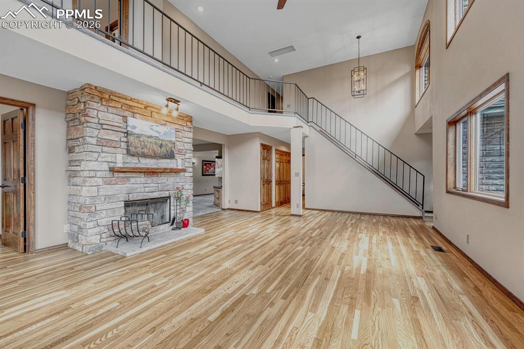 Image 6 of 48: Living Room