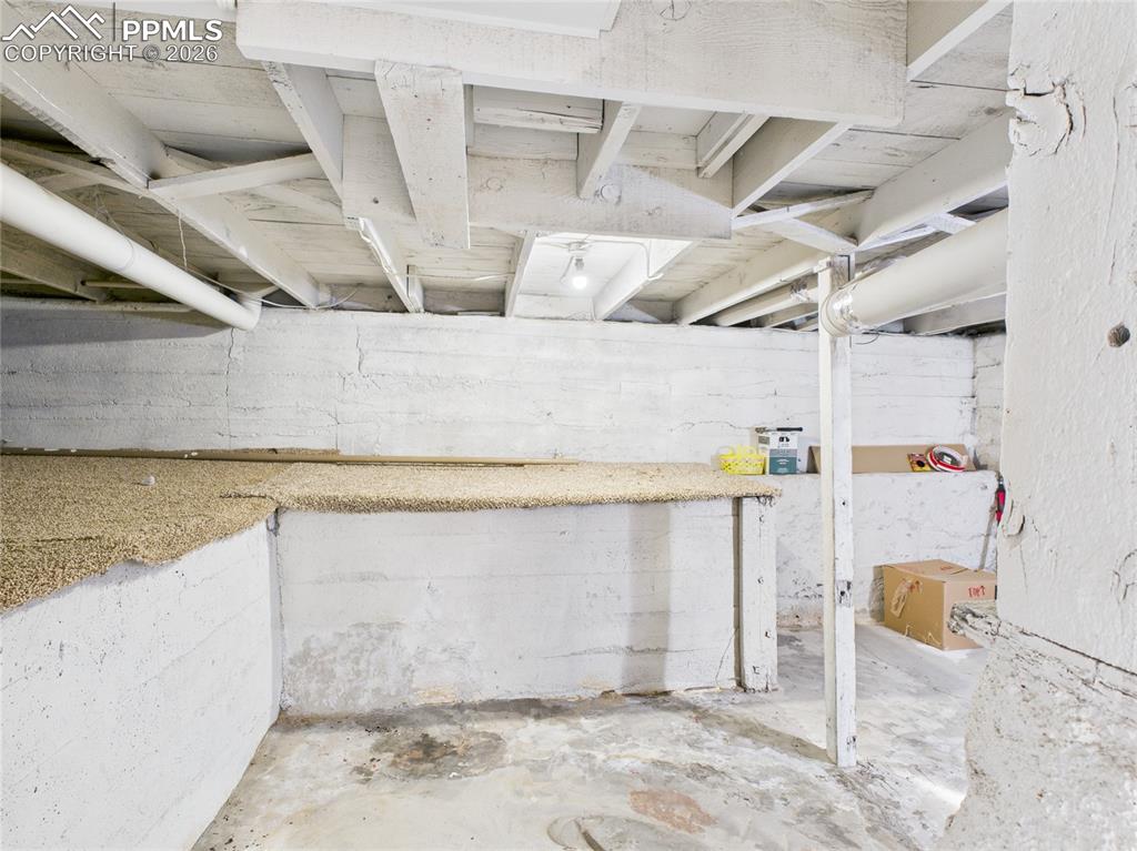 Image 18 of 21: Basement