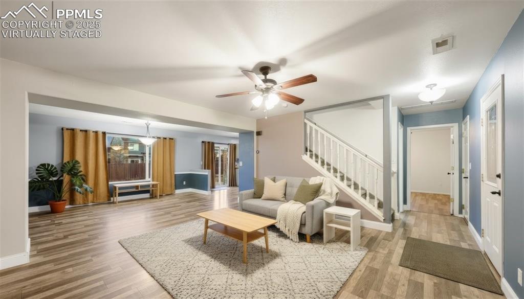 Image 3 of 42: Virtually Staged