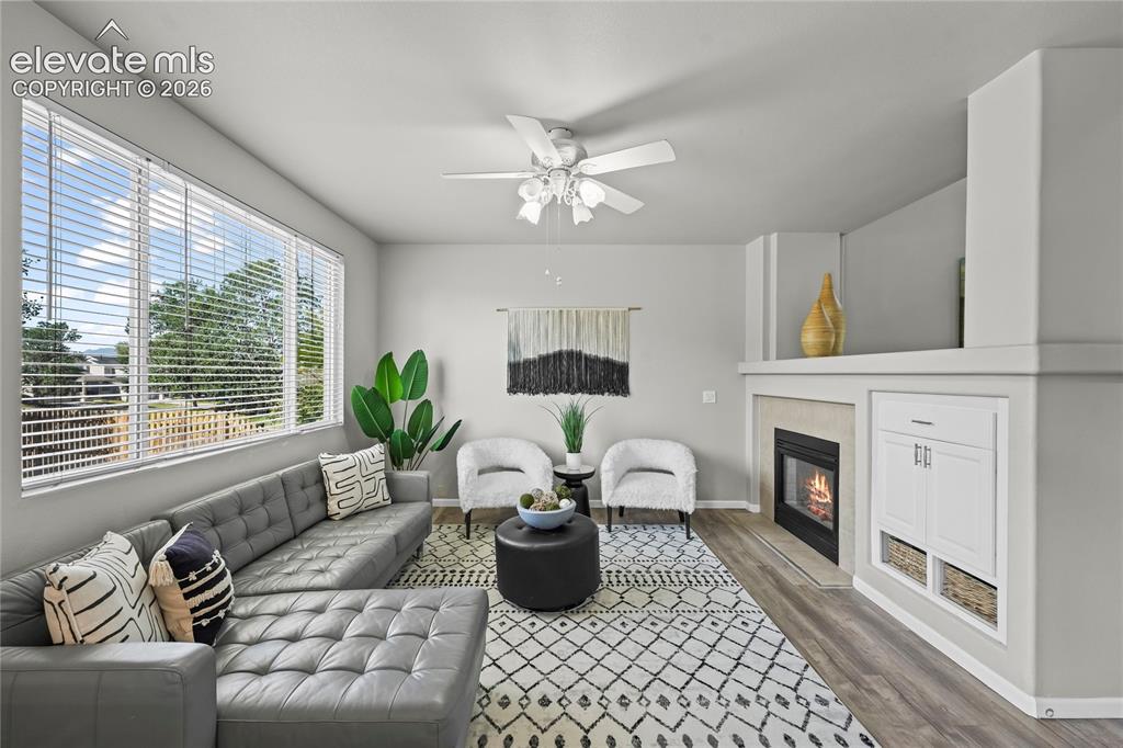 Image 6 of 34: Living Room
