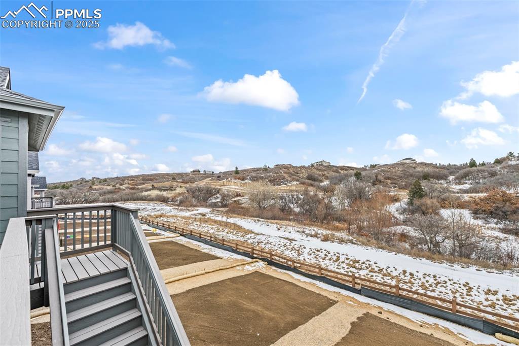 Image 13 of 28: Balcony