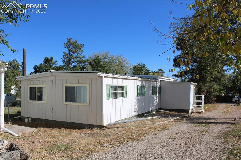 Image 4 of 20: View of side of home