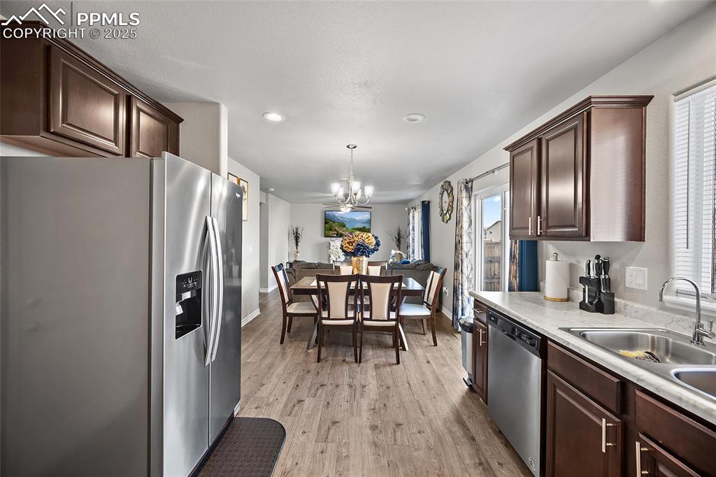 Image 9 of 36: Kitchen