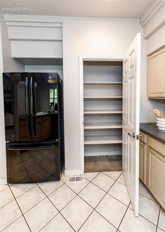 Image 16 of 50: Pantry