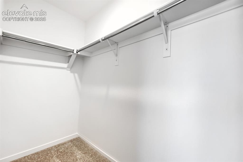 Image 9 of 12: Closet