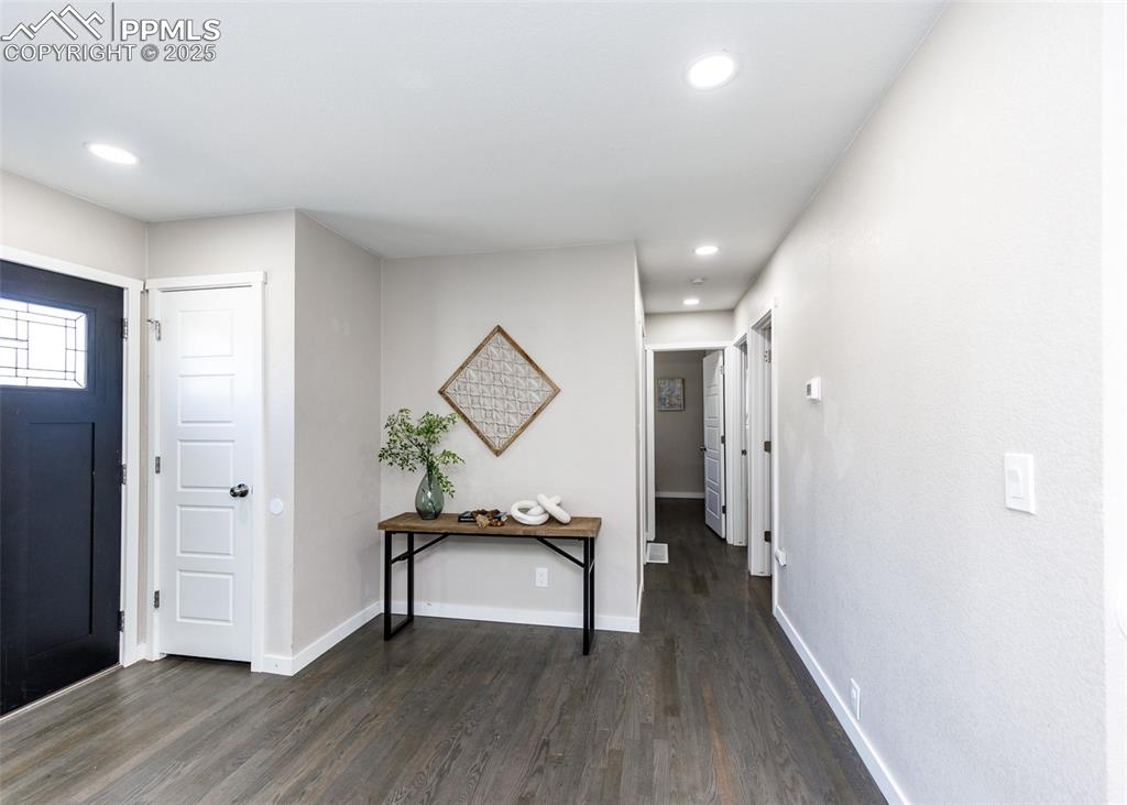 Image 10 of 42: Entry