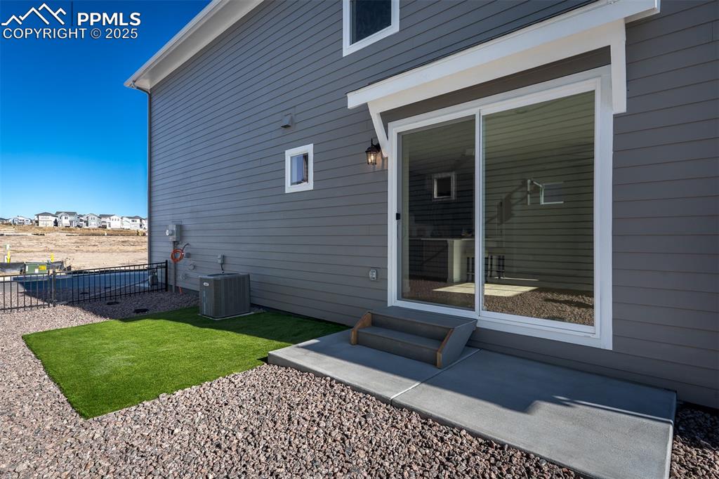 Image 29 of 31: Side of Structure