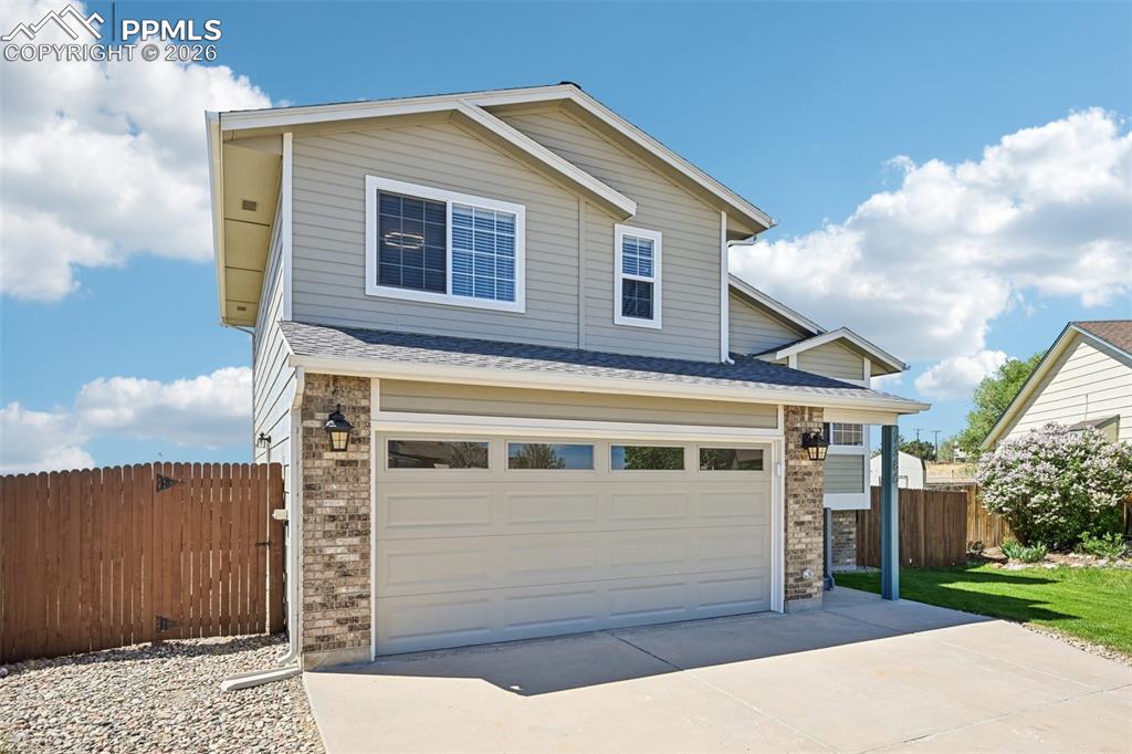 Image 2 of 39: Front of Structure