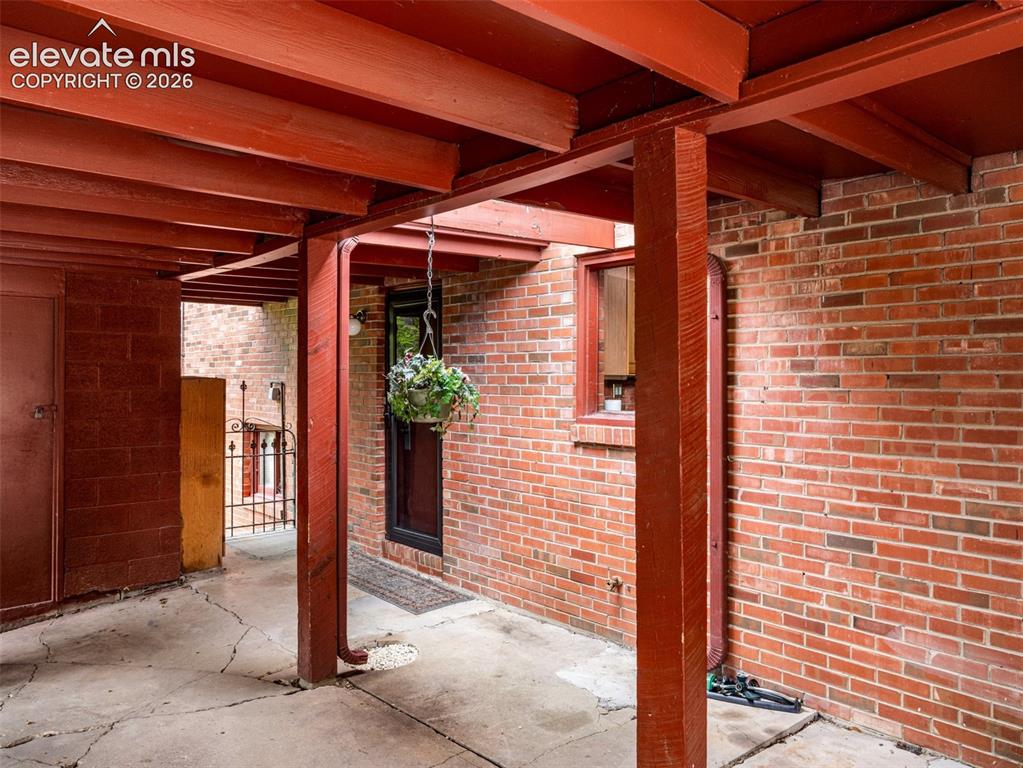 Image 6 of 39: Patio