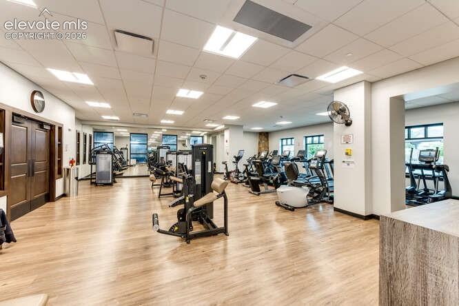 Image 36 of 38: Gym