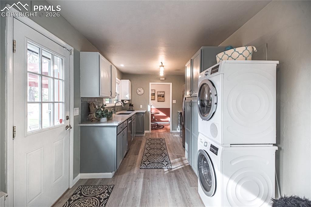 Image 15 of 38: Laundry