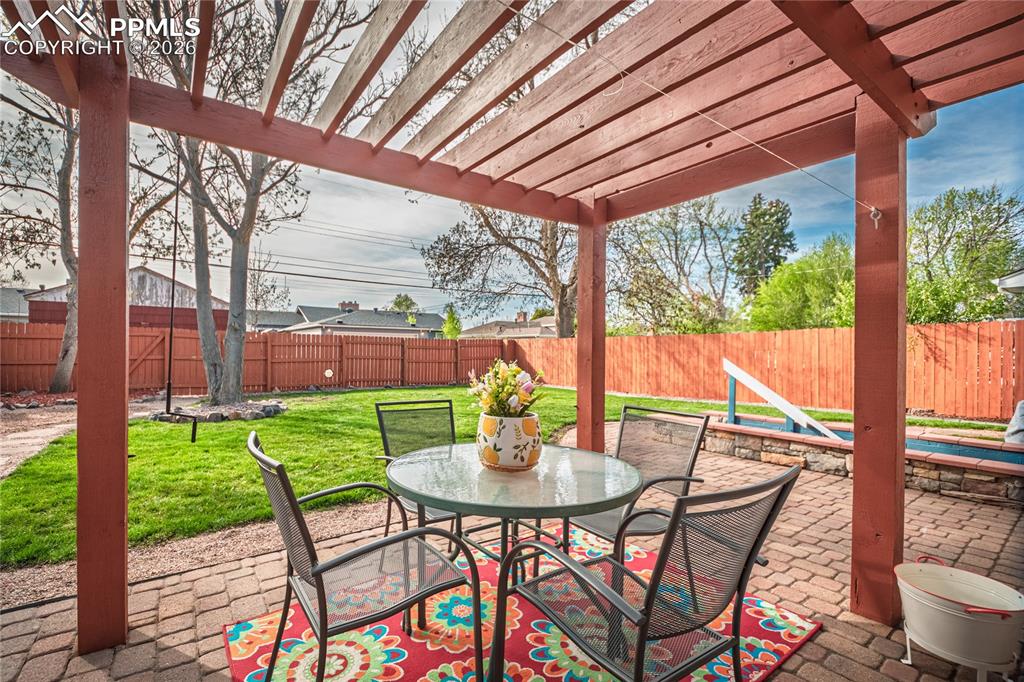 Image 38 of 38: Patio