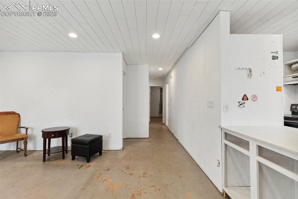 Image 5 of 27: Other