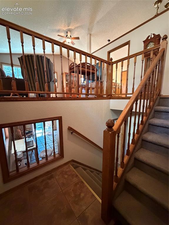 Image 10 of 46: Entry