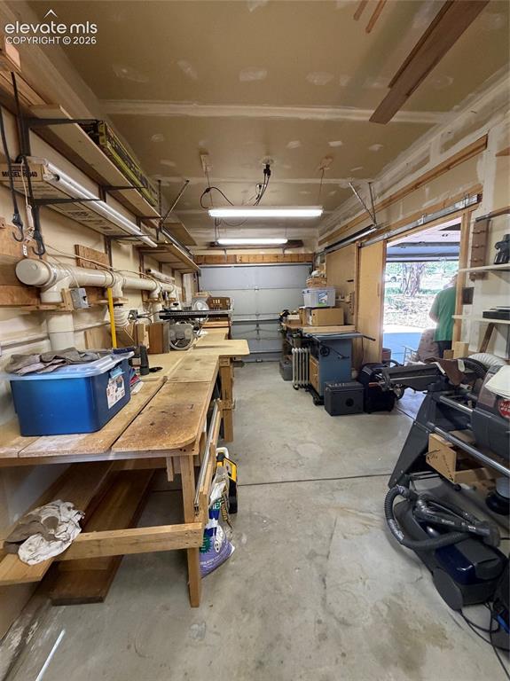 Image 33 of 46: Woodshop in 3rd bay