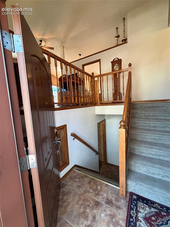 Image 9 of 46: Entry