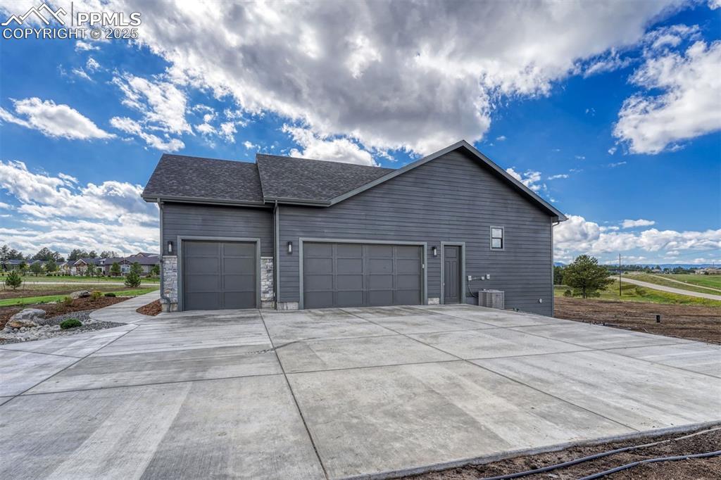 Image 45 of 50: Side of Structure