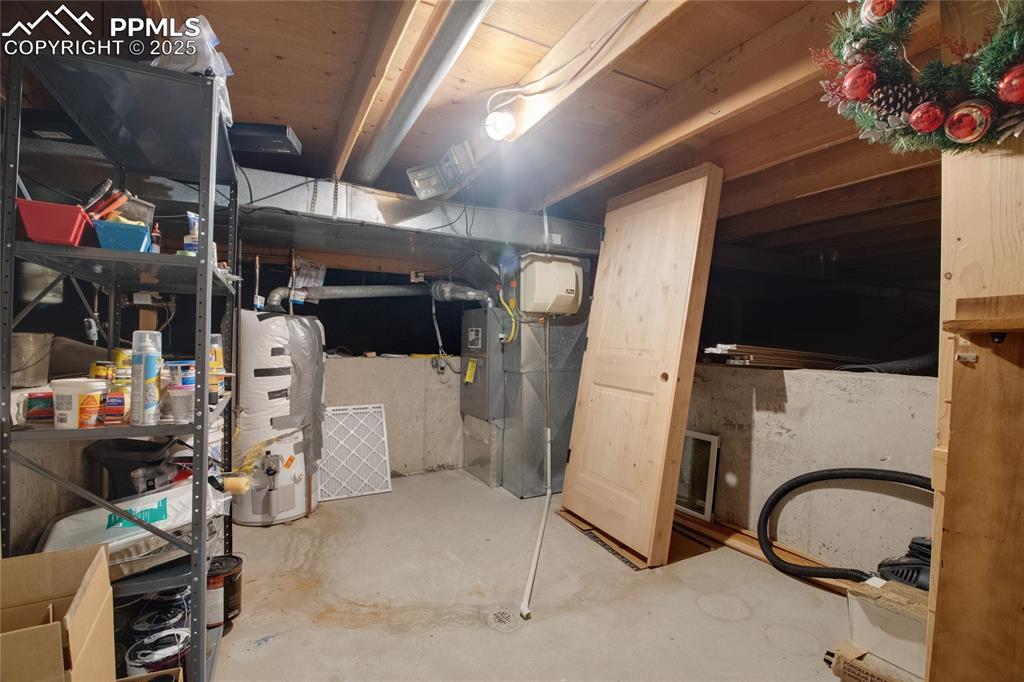 Image 27 of 47: Basement