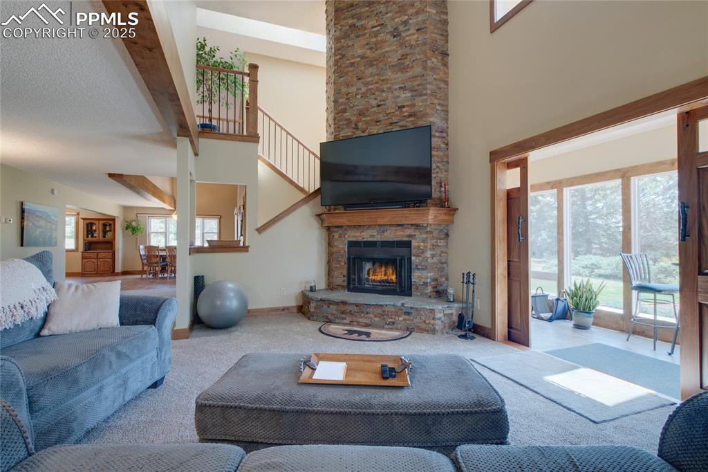 Image 7 of 47: Living Room