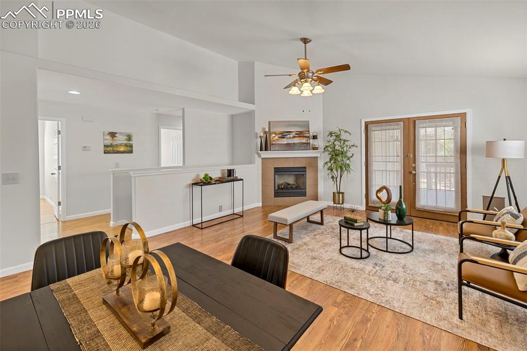 Image 11 of 41: Dining Area