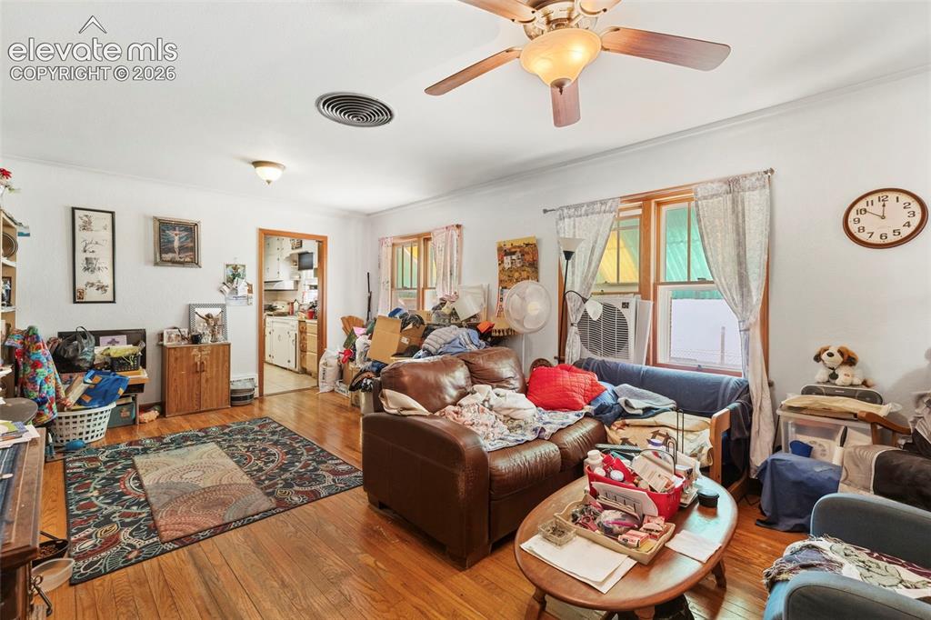Image 6 of 29: Living Room