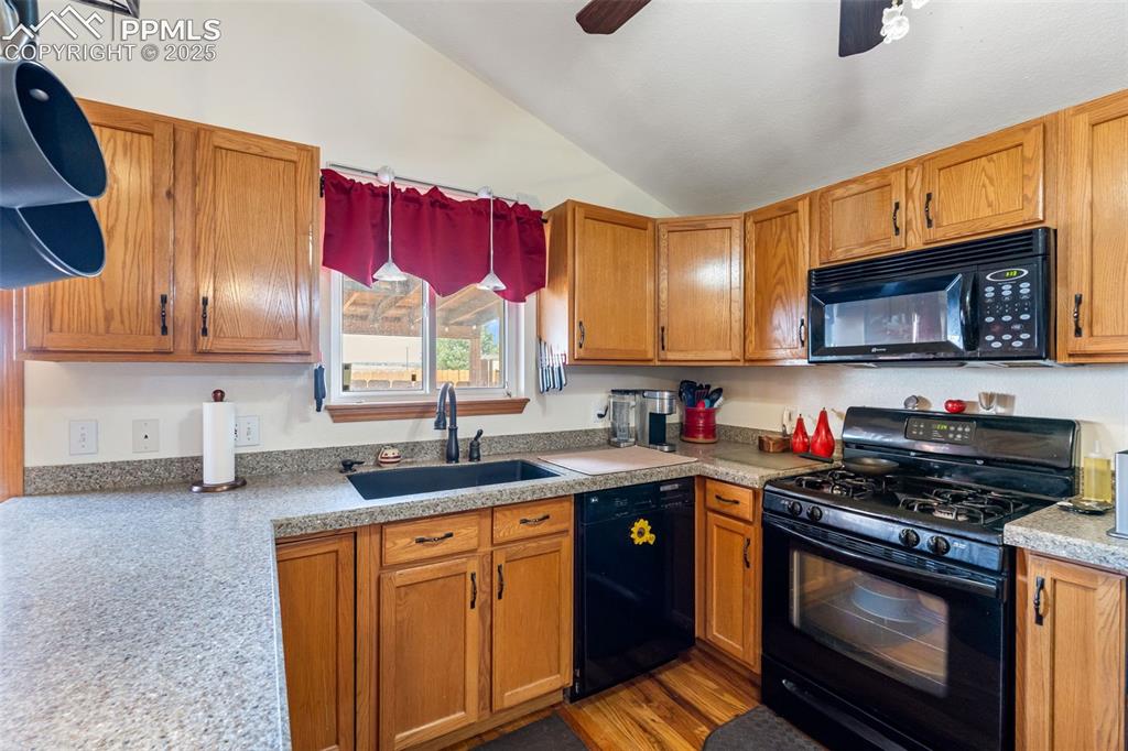 Image 6 of 38: Functional layout with abundant cabinet space