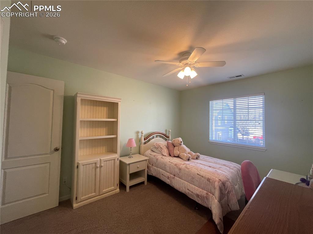 Image 10 of 19: Bedroom