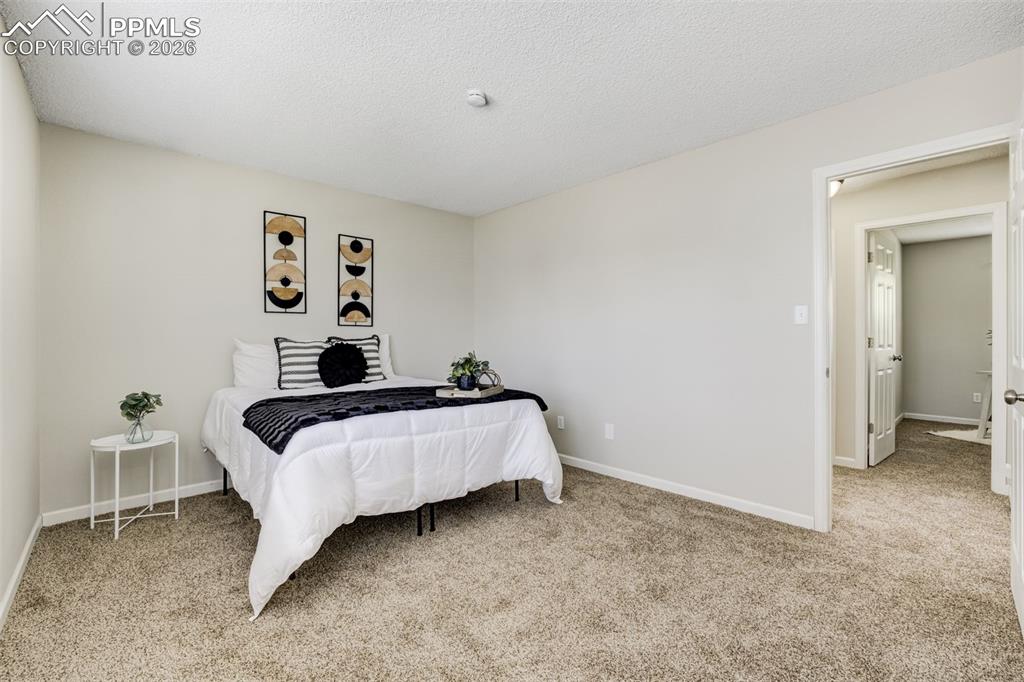 Image 19 of 48: Bedroom