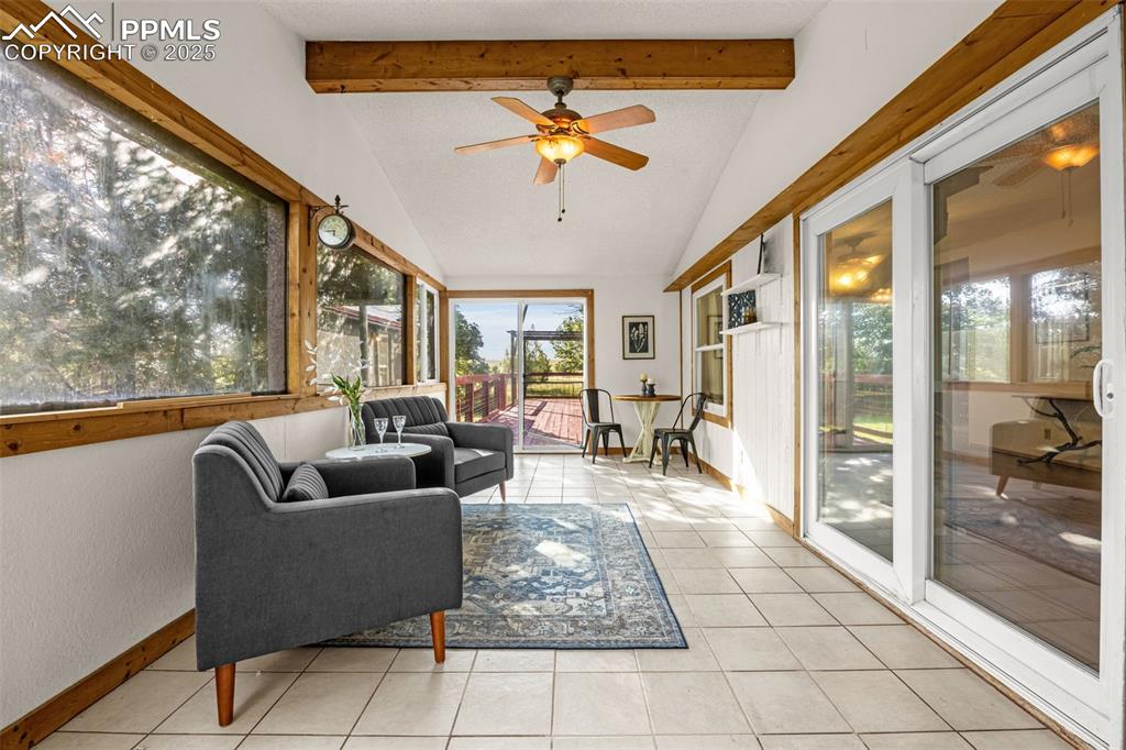 Image 13 of 36: SUN ROOM IS NOT INCLUDED IN THE SQUARE FOOTAGE