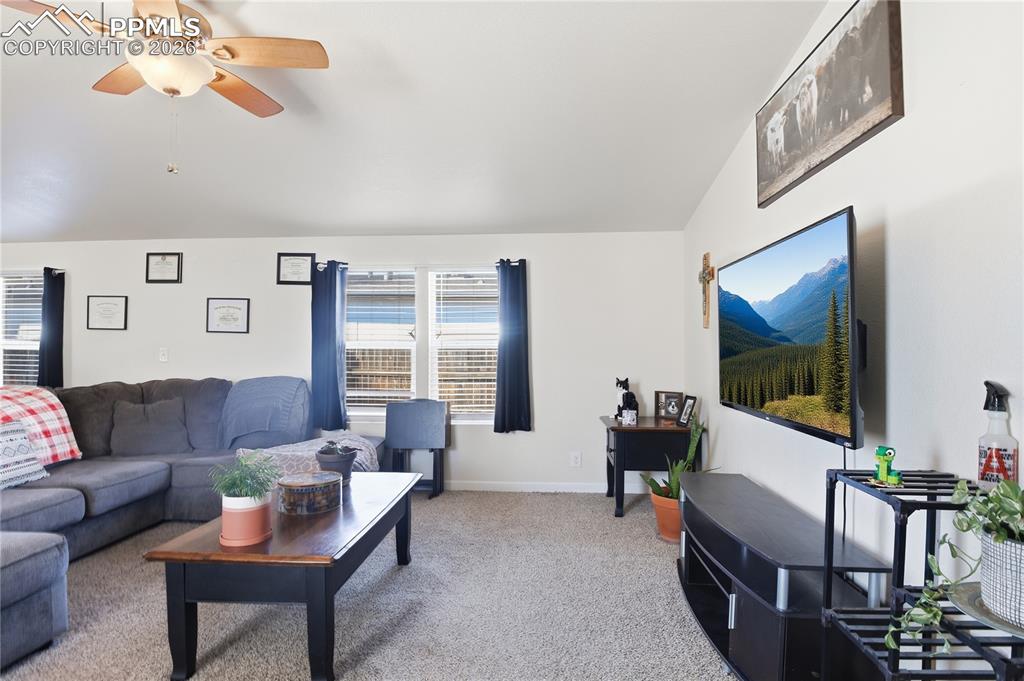 Image 6 of 25: Living Room